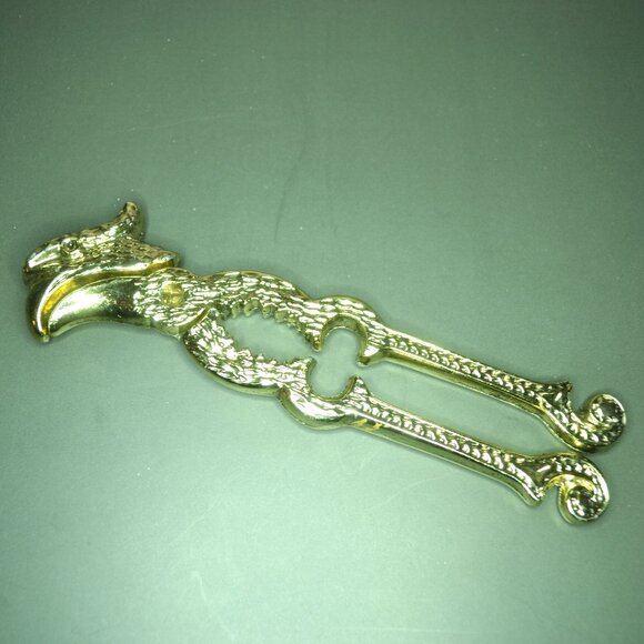 Vintage Eagle Head Gold-Tone Nutcracker Bar And Snack Accessory Americana - Picture 1 of 5
